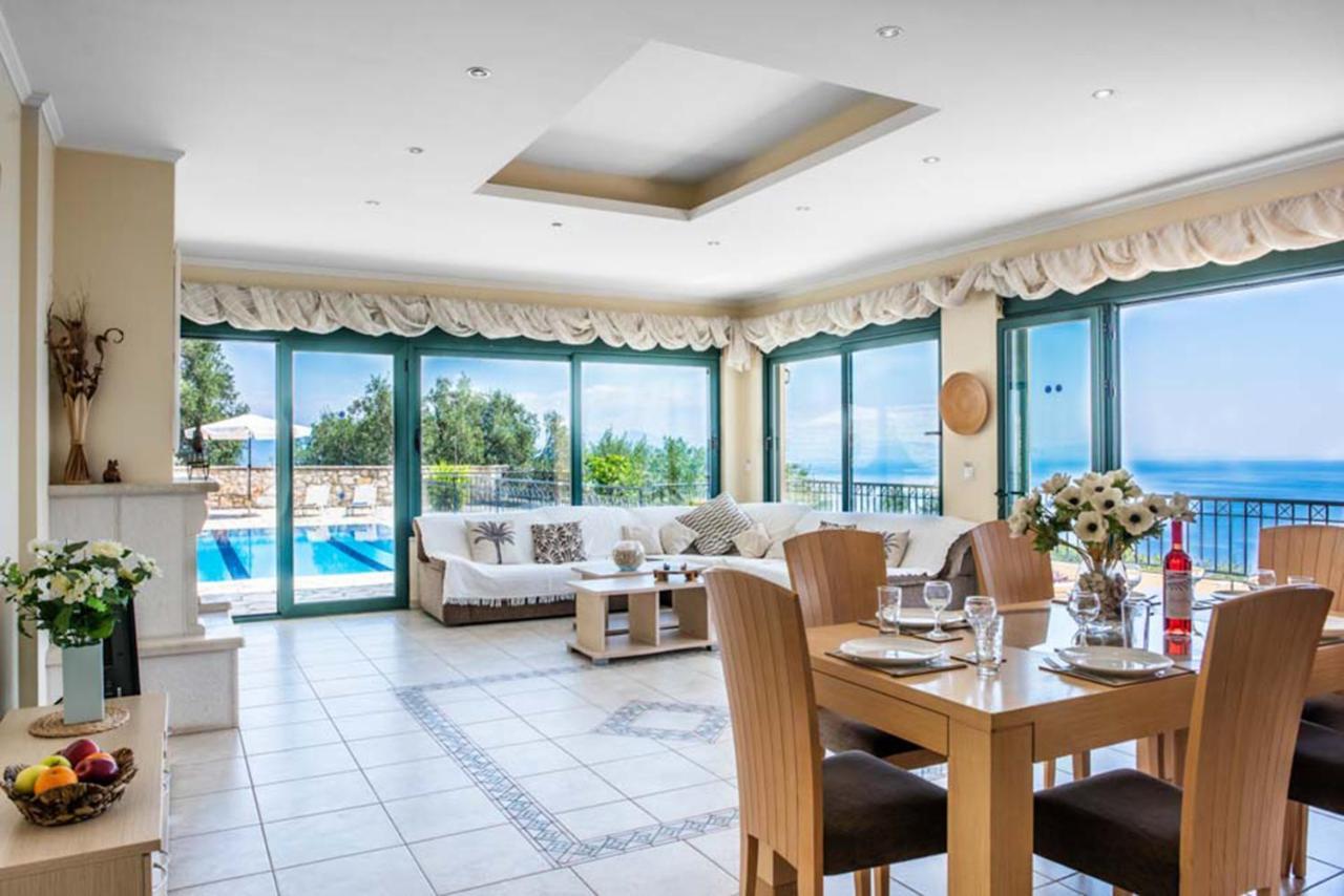 Villa Theaya Nisaki  Ngoại thất bức ảnh